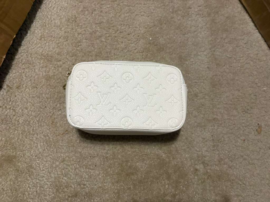 Louis Vuitton OnTheGo tote