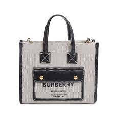 Burberry Freya Tote bags