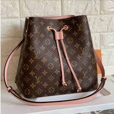 Louis Vuitton NéoNoé MM bucket bag