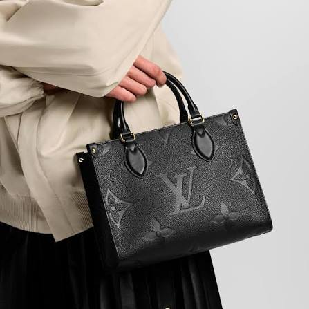 Louis Vuitton OnTheGo PM