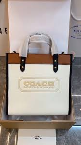 Coach Field Tote 30